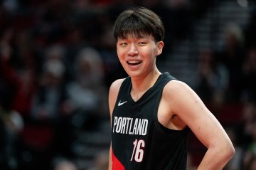 电竞赛事直播-😲NBA&amp;G联盟双线狂飙？没错！杨瀚森要打两个季后赛！
