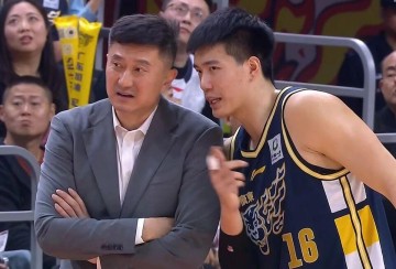 LOL Worlds 直播-广东男篮遇到大麻烦,曝焦泊乔申请离队,杜锋培养球员遭质疑!
